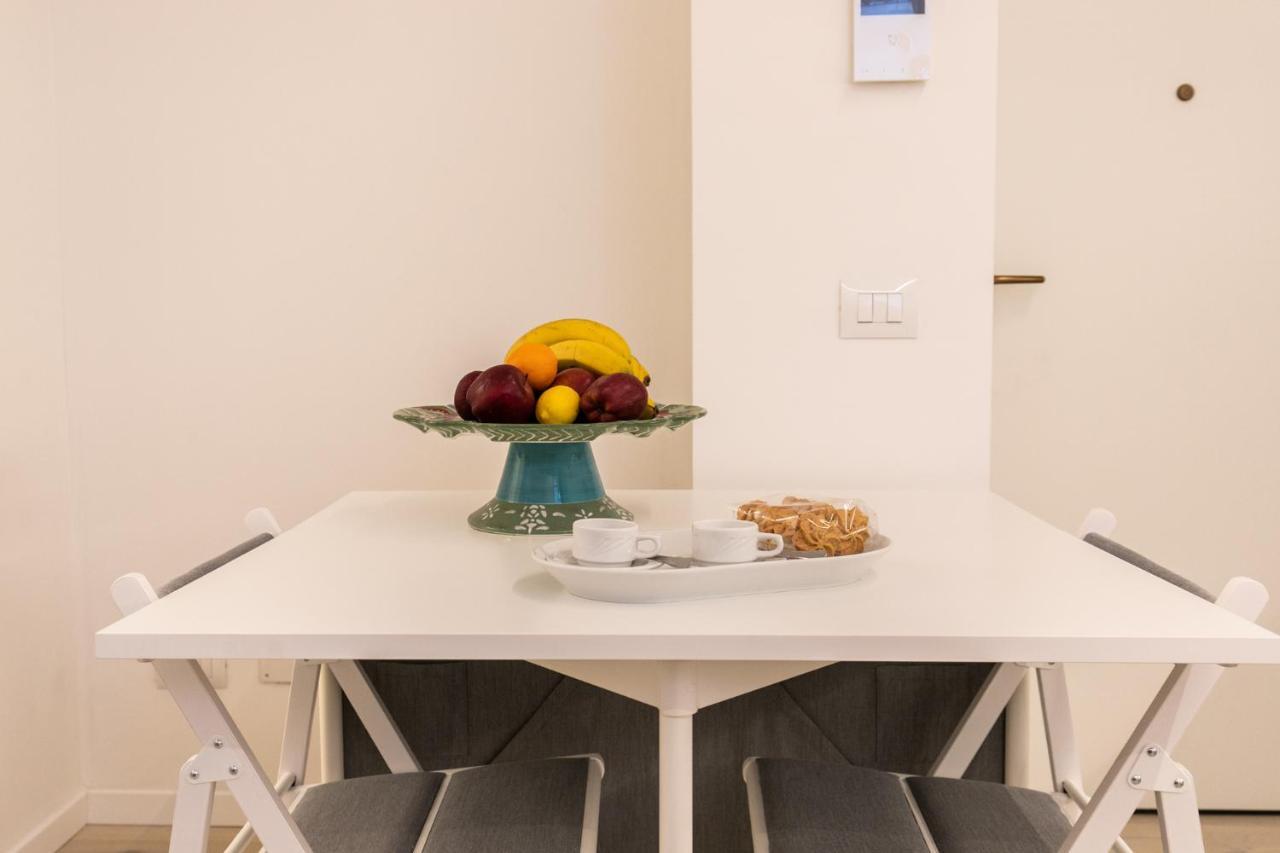 Luxury Apartment - A Due Passi Dal Centro Di Milano Eksteriør billede