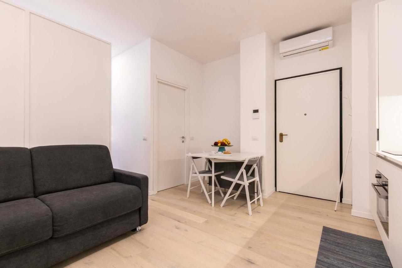 Luxury Apartment - A Due Passi Dal Centro Di Milano Eksteriør billede